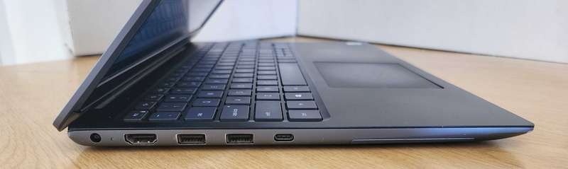 Dell Vostro - 10th Gen i5 | 8GB Ram | 256GB SSD | Windows 11