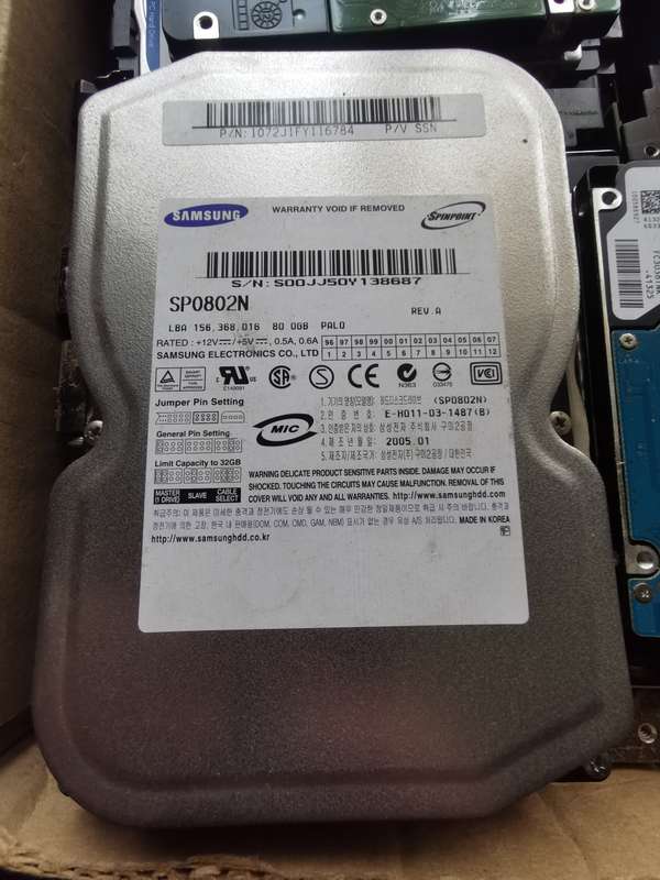 Samsung SP0802N 3.5 inch 80GB 7200RPM IDE Hard Drive