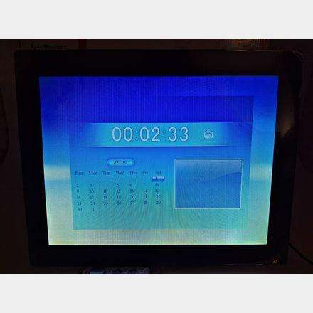 Sinotec 14 Inch LCD Digital Photo Frame, Excellent condition in box