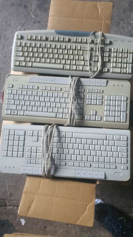 15 KEYBOARD AND  14MOUSE BUNDLE