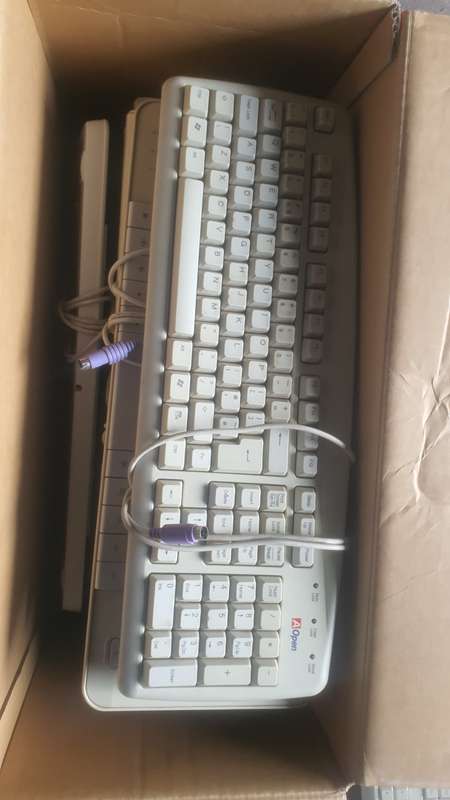 15 KEYBOARD AND  14MOUSE BUNDLE