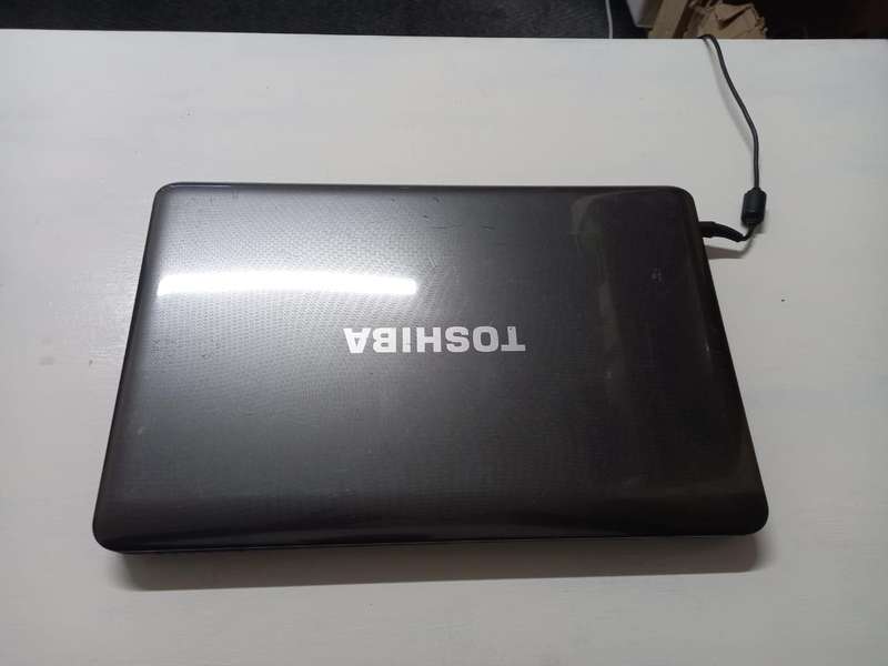 Toshiba Satellite L655 ,I3 LAPTOP