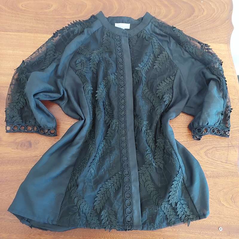 Queenspark shirt black with buttons short sleeve