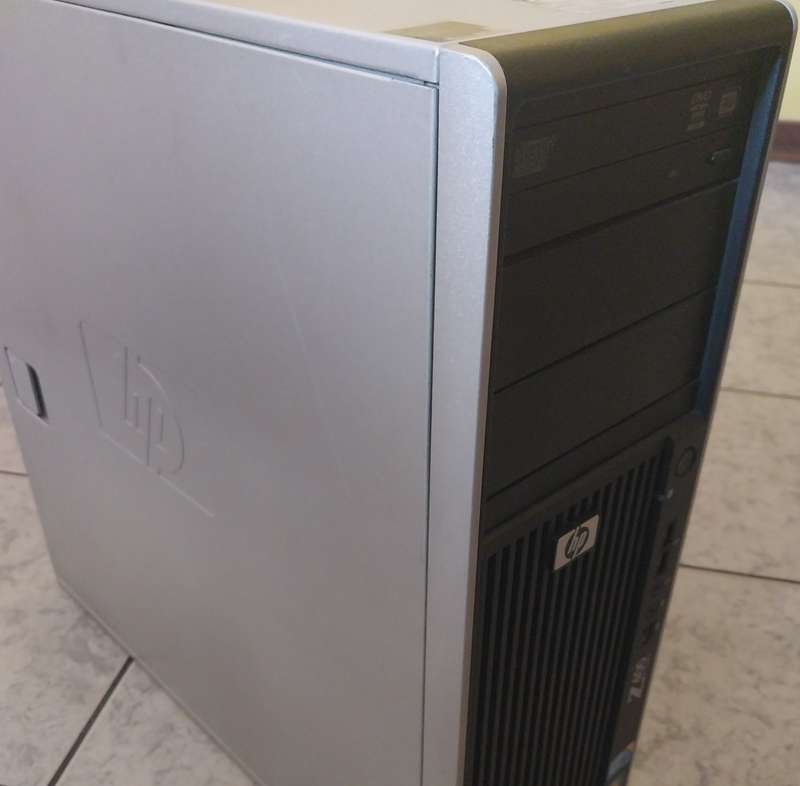 HP Z400 WORKSTATION + NVIDIA QUADRO 2000 GPU