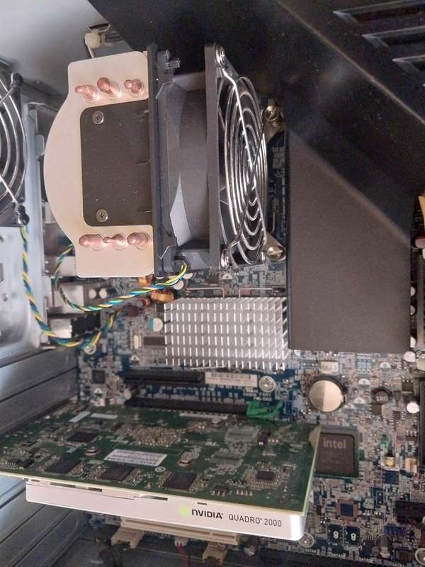 HP Z400 WORKSTATION + NVIDIA QUADRO 2000 GPU