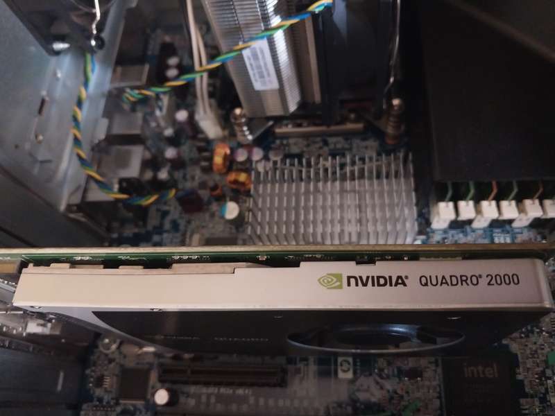 HP Z400 WORKSTATION + NVIDIA QUADRO 2000 GPU