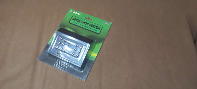 Analog Audio Video Switch