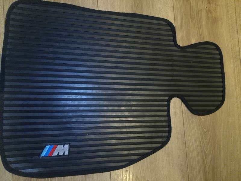 ORIGINAL BMW X5 FULL SET OF OEM CAR MATS TO FIT F15 (2013-2018) AND THE X5 M F85 MODELS