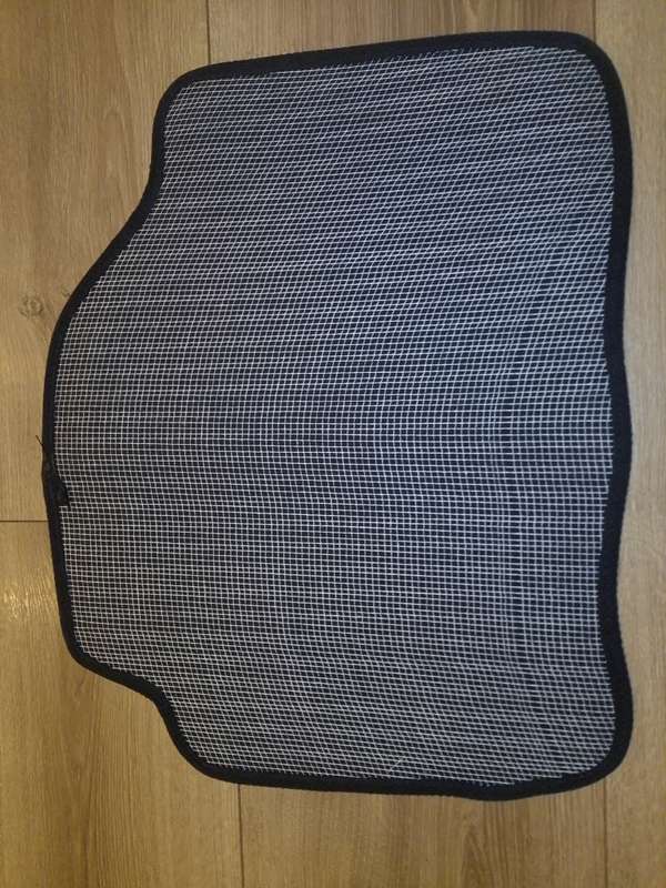 ORIGINAL BMW X5 FULL SET OF OEM CAR MATS TO FIT F15 (2013-2018) AND THE X5 M F85 MODELS