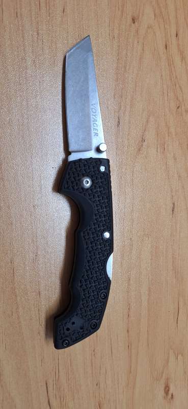Cold Steel Voyager folding knife (C. PELTZ ONLY)