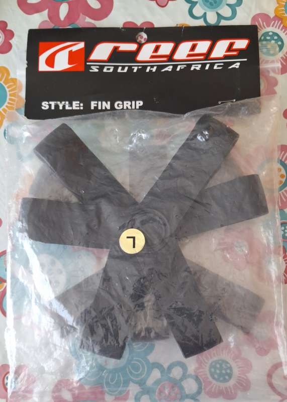 Reef fin grip TWO SETS (M&L)