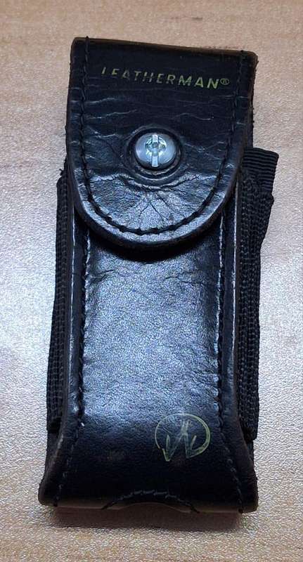 Leatherman Wave with Used Pouch