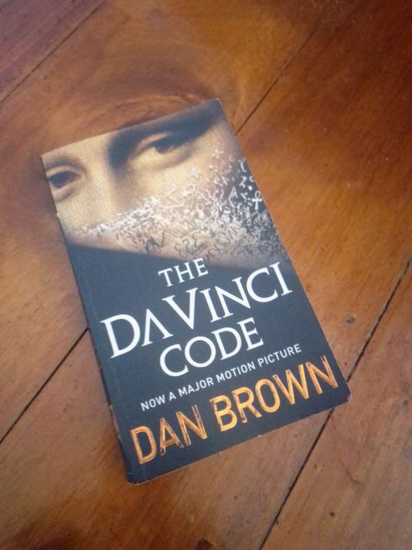 The Da Vinci Code 2004 Paperback - Dan Brown