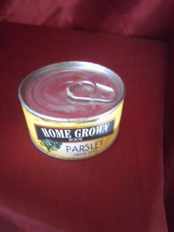 Sealed Parsley Grow Tin