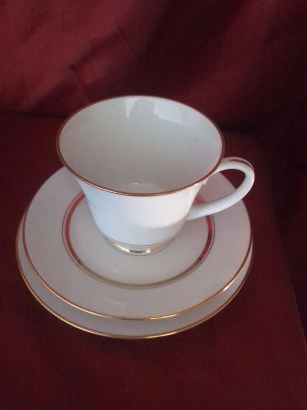 R.C Noritake 'Gloria' Trio