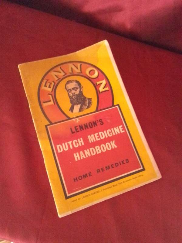 Vintage English / Afrikaans Lennon's Dutch Medicine Handbook