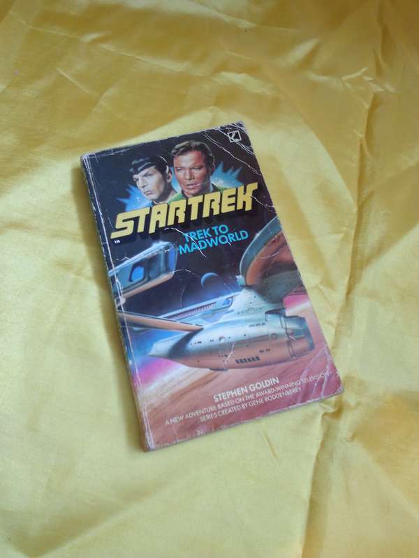 Star Trek - Trek To The Madworld - 1984 Paperback