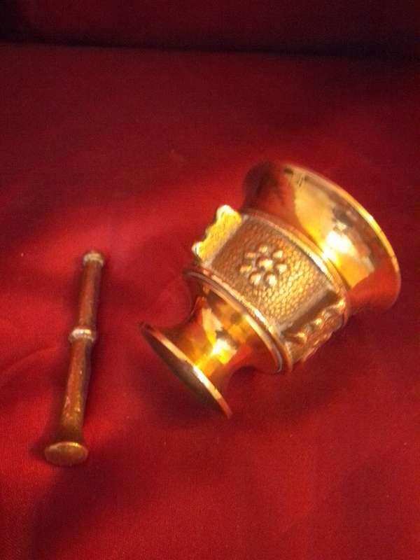 Small Vintage Brass Mortar & Pestle