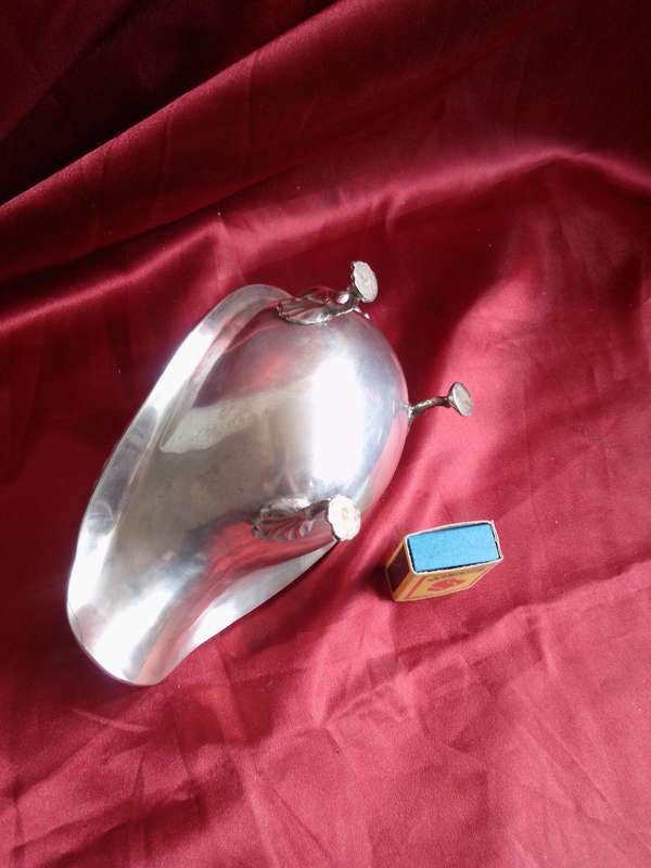 Stunning Art Deco Silver Plated Gravy Boat
