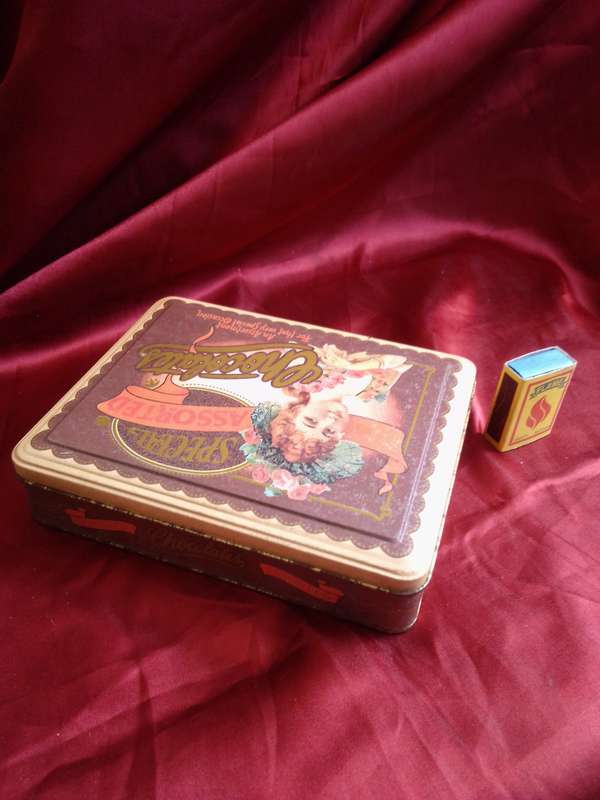 Specials Assorted Chocolates Tin