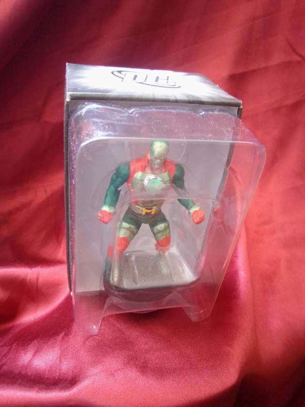 DC Comics Metallo Boxed Figurine