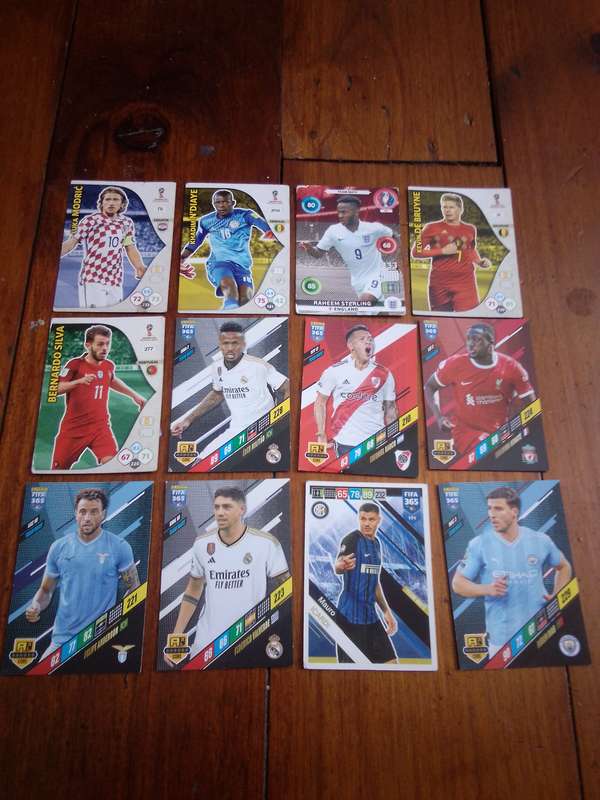 12 x Panini 2018 / 2024 Trading Cards