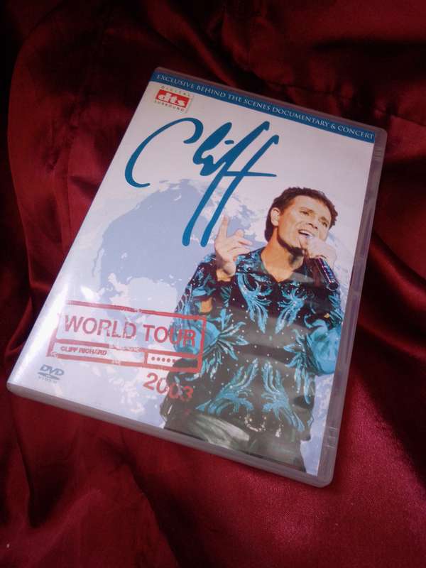 Cliff Richard 2003 World Tour DVD