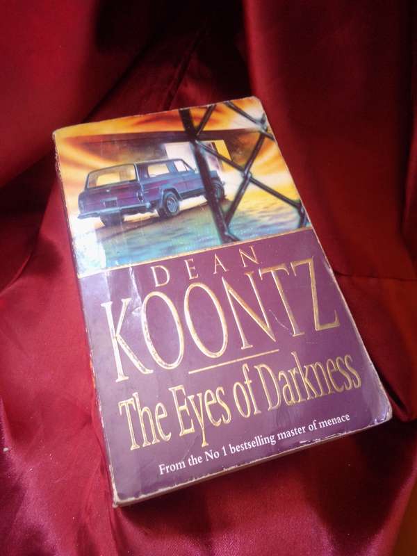 Dean Koontz - The Eyes of Darkness 1991 Paperback