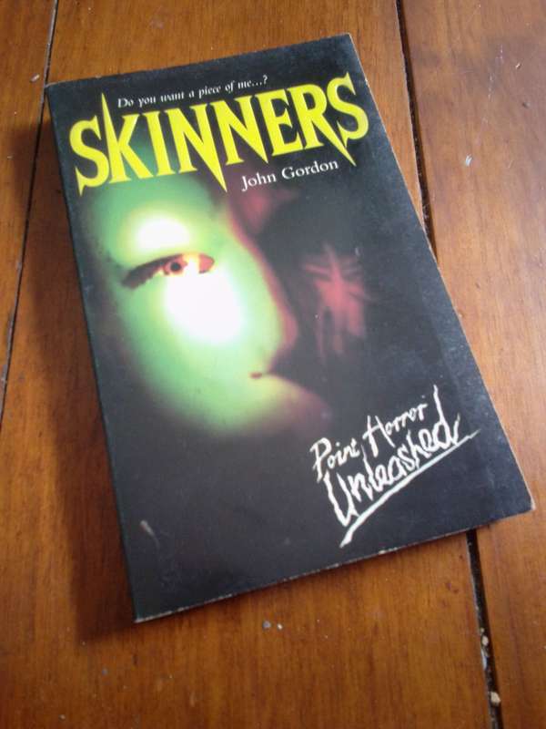 SKINNERS - John Gordon 1999 Paperback