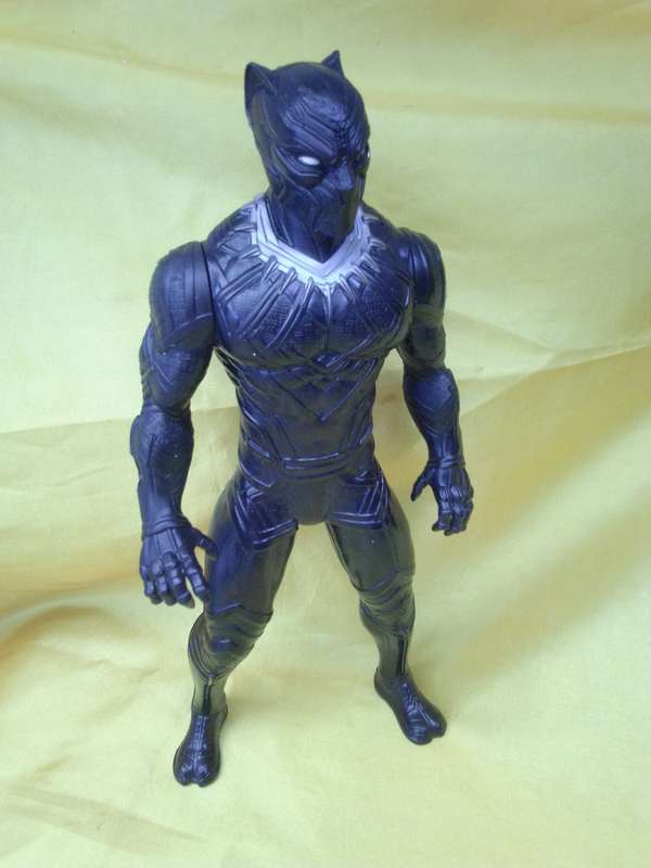 2019 Hasbro Marvel Black Panther Articulated Figurine