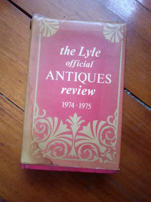 The Lyle official Antiques Review 1974 - 75 Hardcover