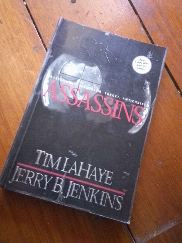 ASSASSINS - Tim LaHaye / Jenkins 1999 1st Edition Softcover