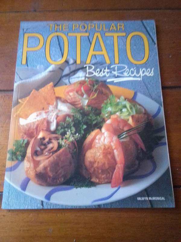 The Popular Potato Best Recipes - Softcover