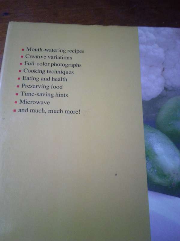 What's Cooking Hardcover - Over Two Thousand Recipes