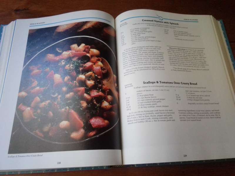 Treasury of Country Recipes Hardcover