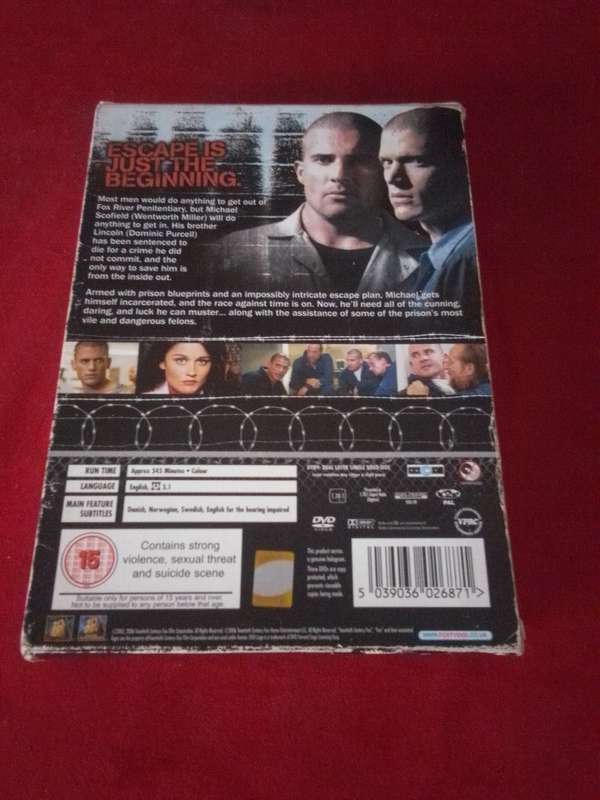 PRISON BREAK SEASON ONE EPISODES 1 - 13 DVD BOXSET