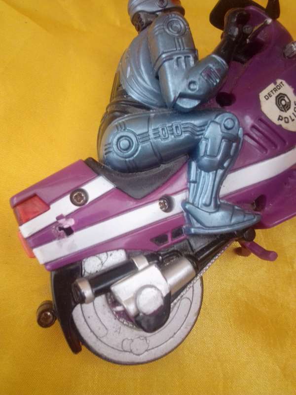 1994 Orion Pictures RoboCop Figurine On Bike