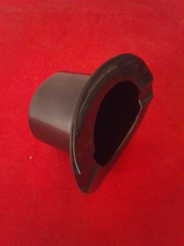 Retro / Vintage French Top Hat Shaped Ashtray