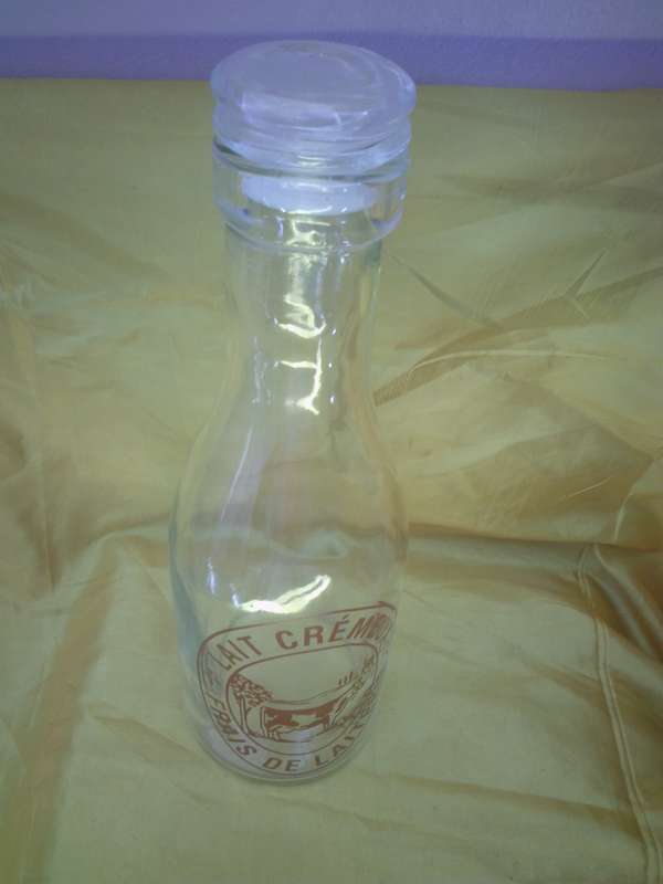 2lt Lait Cremeux Frais de Laiterie Milk Bottle
