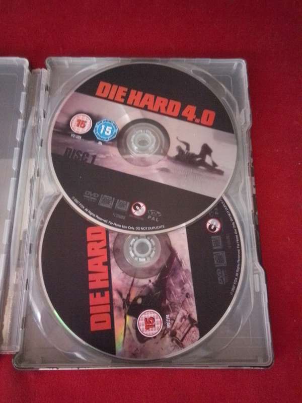 Steelbook DVD DIE HARD 4.0 2 DISC