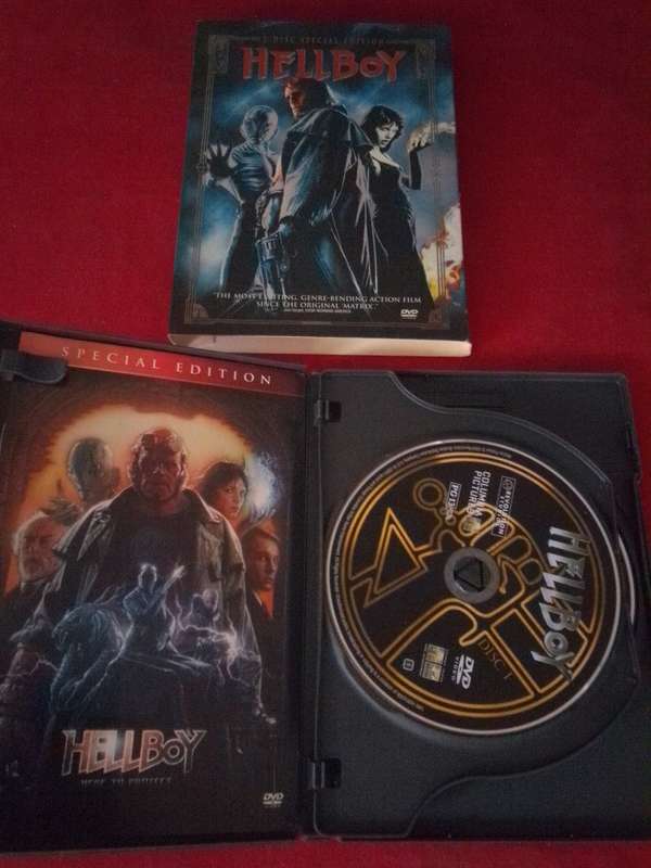 HELLBOY (2 Disc) Special Edition DVD In Original Sleeve