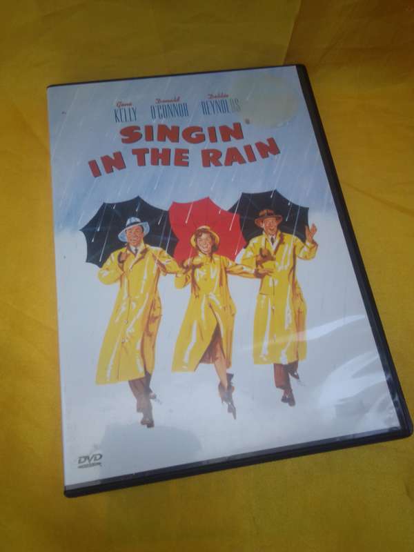 SINGIN IN THE RAIN (1951 CLASSIC) DVD