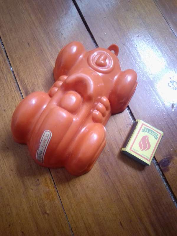 Elvinco Racing Car Jelly Mould