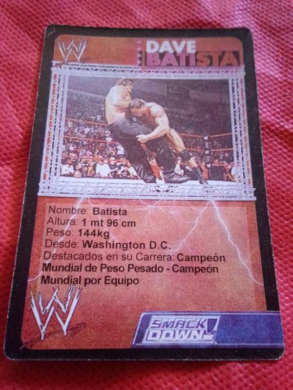 WWE SMACKDOWN 'DAVE BATISTA' TRADING CARD