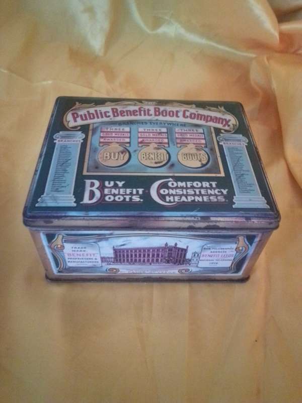 Vintage 'The Public Benefit Boot Company Tin