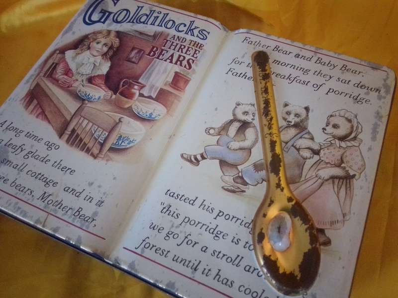 1995 Goldilocks And The Three Bears Tin