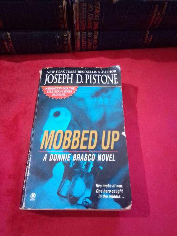 MOBBED UP - Joseph Pistone 2000 Paperback