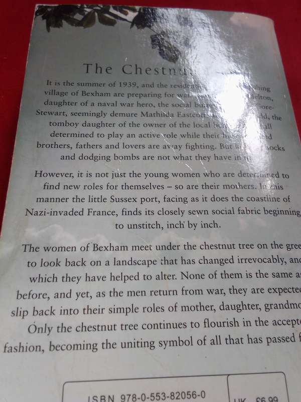 The Chestnut Tree - Charlotte Bingham 2002 Paperback