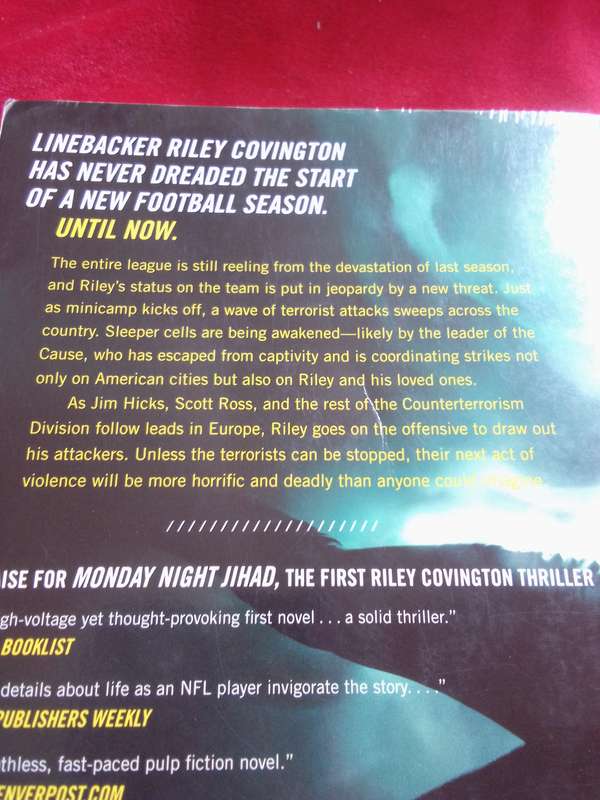 Blown Coverage - Jason Elam / Steve Yohn 2009 Paperback