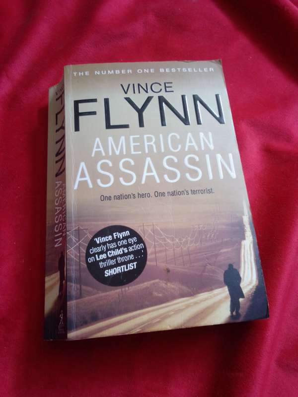 American Assassin - Vince Flynn 2011 Paperback